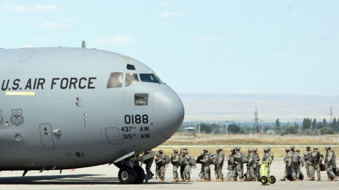 Berpirsên Emerîkayê: Ew firoke ya têkşikestî li Evxanistanê serbazî ye û taybete bi hêzên Emerîkayê